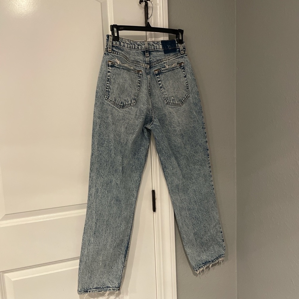 Abercrombie 90’s straight ultra high rise jeans